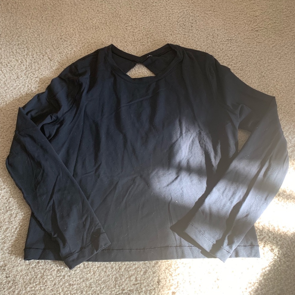 Lululemon backless workout crop top